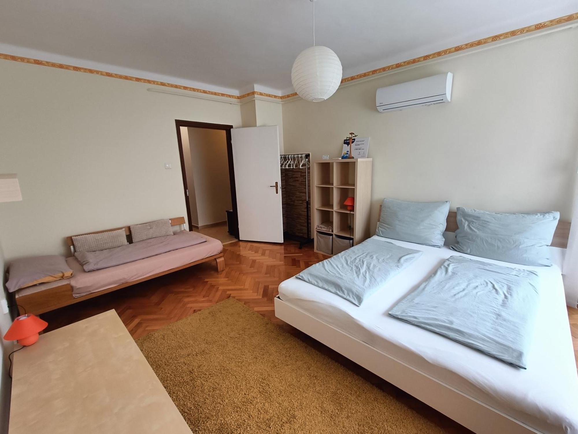 Newisland Family Apartman Sárvár Exteriör bild